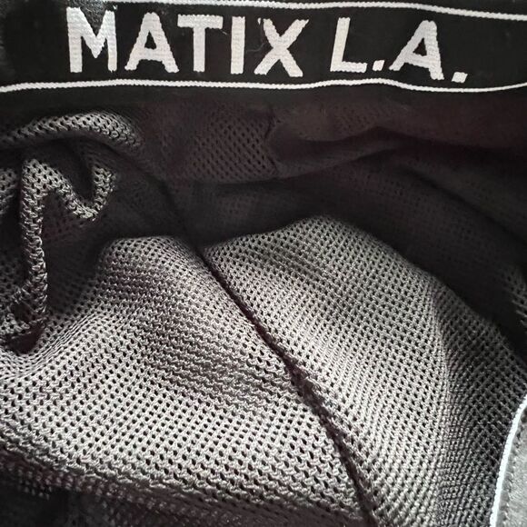 Matix 1/4 Zip Hooded Nylon Pullover Windbreaker Beige Black Men's size Large - Picture 4 of 9